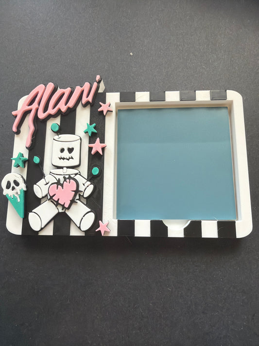 Post it holders