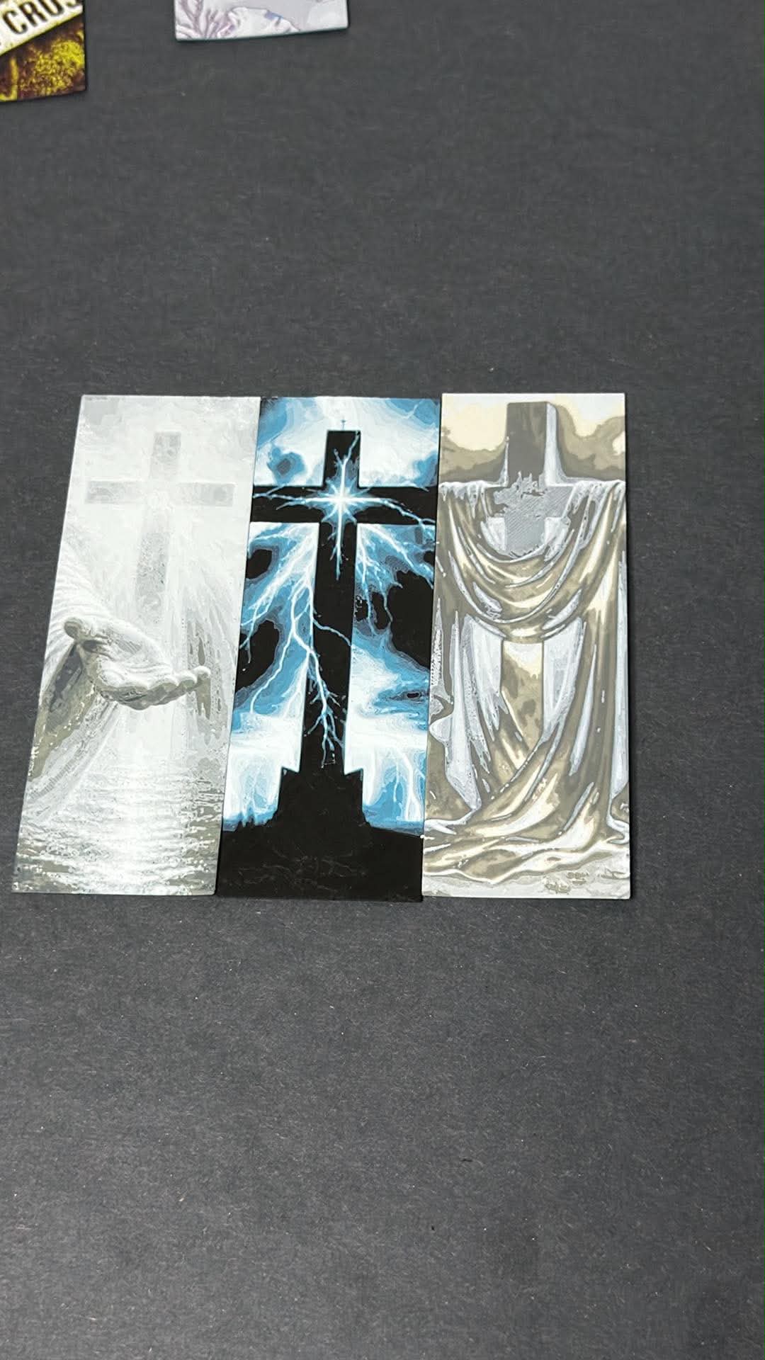 Cross bookmark bundle
