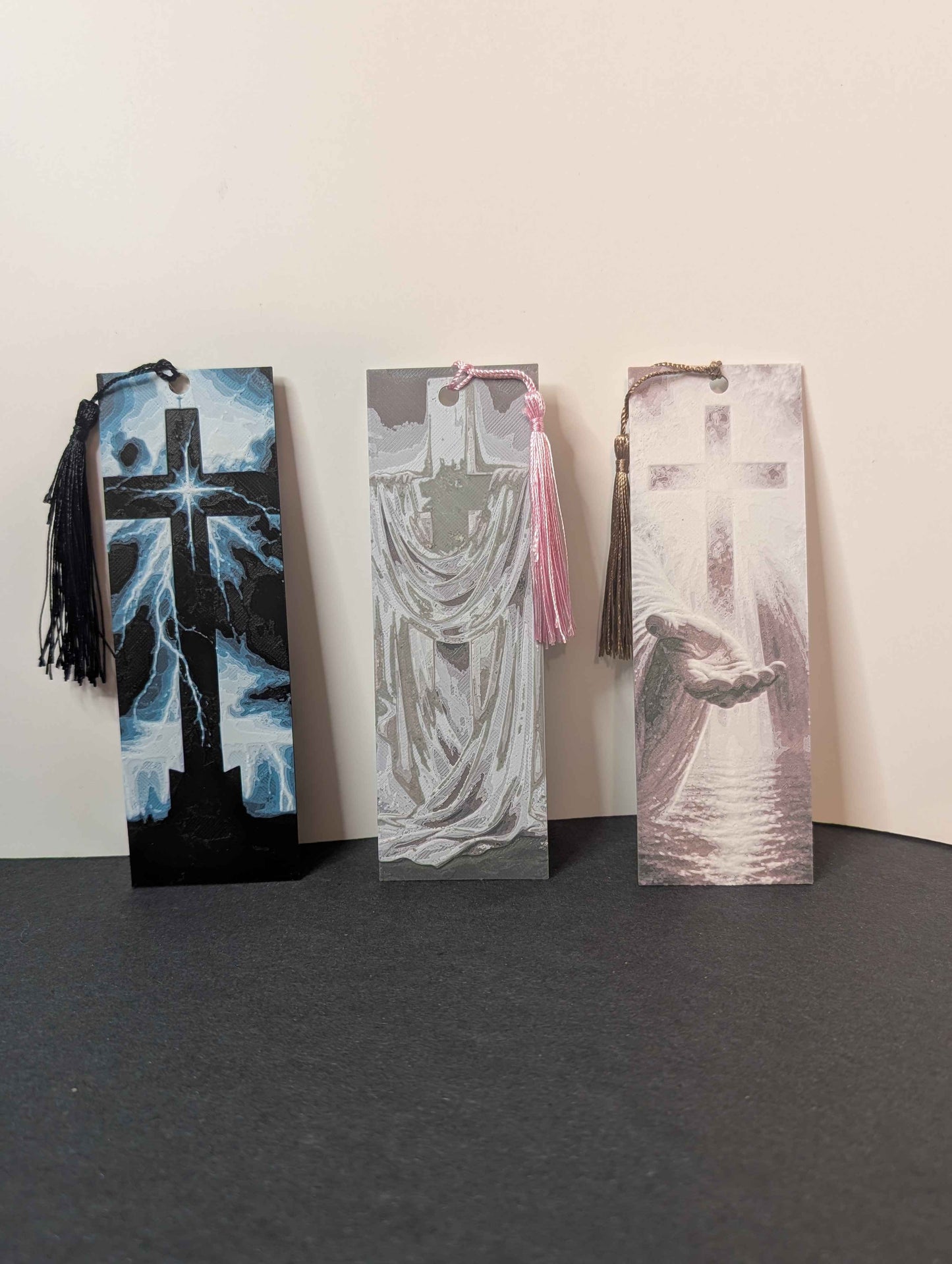 Cross bookmark bundle (Glow in the dark)